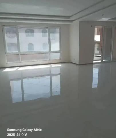 فروش واحد مسکونی مهرویلا